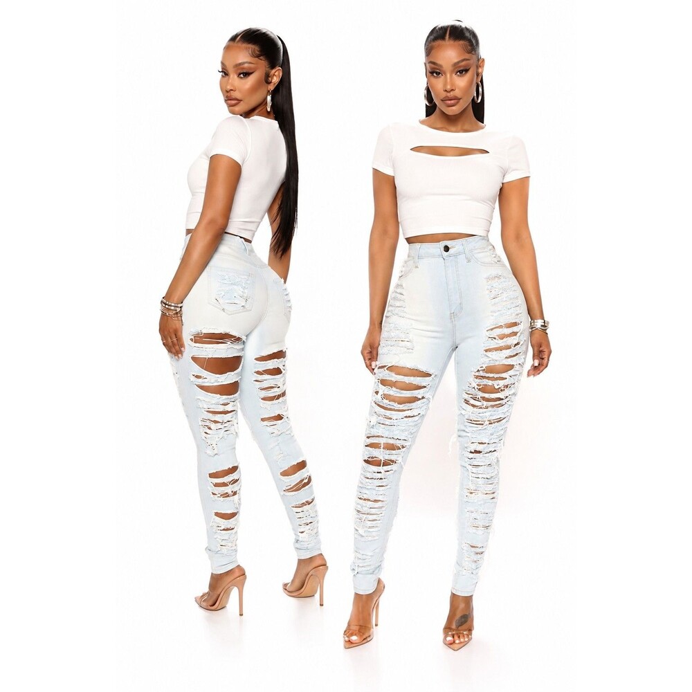 NWT Fashion Nova Caught In Your Love Distressed Skinny Jeans Light Wash Size 11